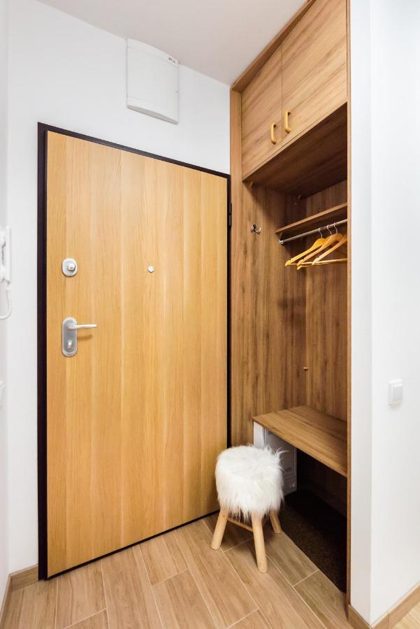 Metro Bemowo Colourful Apartment Βαρσοβία Εξωτερικό φωτογραφία
